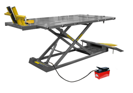 RML-1500XL motorcycle lift with 1,500-lb. capacity and extra-large platform for motorcycles, ATVs, and heavy two-wheel vehicles.